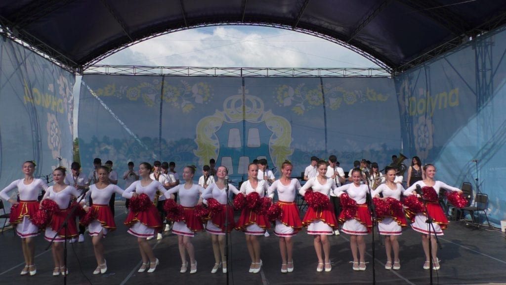 Мажоретки вражають!