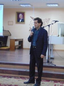 До слова запрошений Орест Цимбала