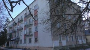 Будівля гуртожитку не в найкращому стані. Роботи тут непочатий край...